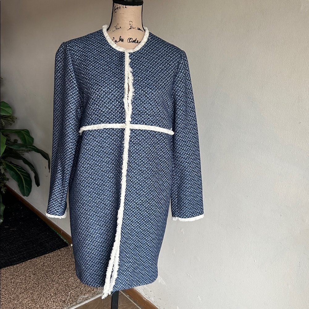 J. McLaughlin Tweed Fringe Trim Mid Length Jacket Coat Blue White Size Lg NWOT - Picture 9 of 12